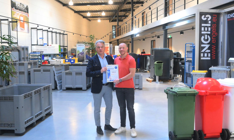 Engels Fueltosustain Sandersfritom